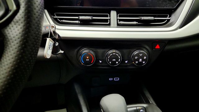 2025 Chevrolet Trax FWD 4dr 1RS w/ Driver Confidence Pkg - 23036867 - 15