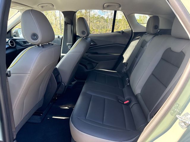 2025 Chevrolet Trax FWD 4dr ACTIV - 22991244 - 11