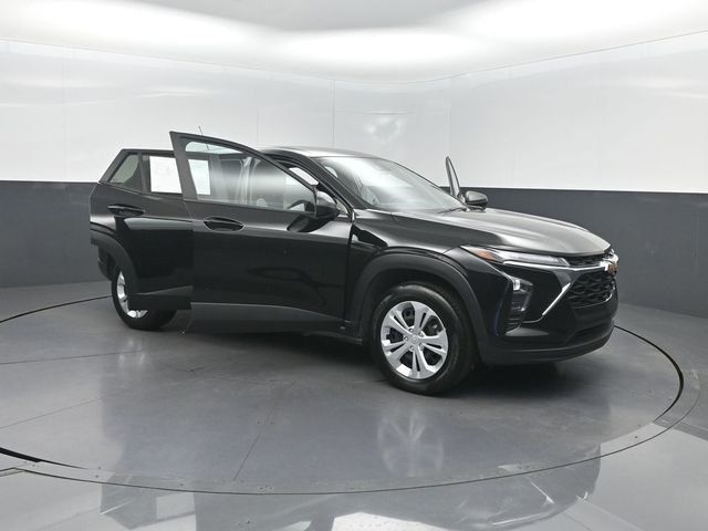2025 Chevrolet Trax FWD 4dr LS - 23066121 - 34