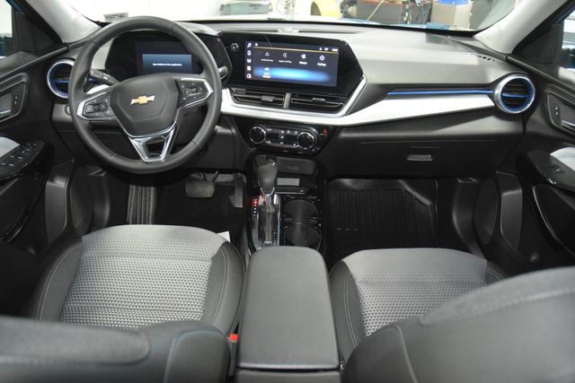 2025 Chevrolet Trax FWD 4dr LT - 23019244 - 27