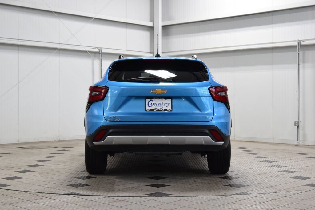 2025 Chevrolet Trax FWD 4dr LT - 23019244 - 6