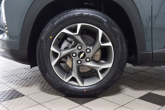 2025 Chevrolet Trax FWD 4dr LT - 23055355 - 25