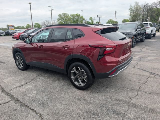 2025 Chevrolet Trax FWD 4dr LT - 23011650 - 4