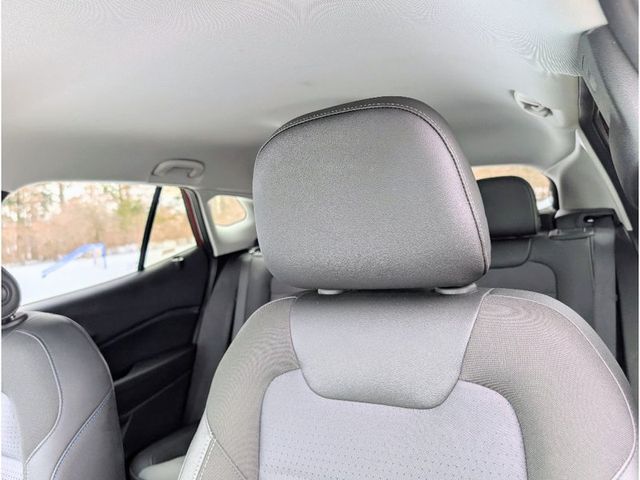 2025 Chevrolet Trax FWD 4dr LT - 22978208 - 14