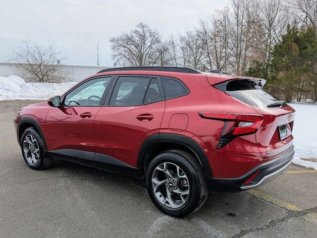 2025 Chevrolet Trax FWD 4dr LT - 22978208 - 4