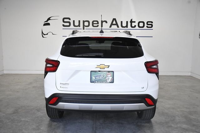 2025 Chevrolet Trax FWD 4dr LT - 23083985 - 4