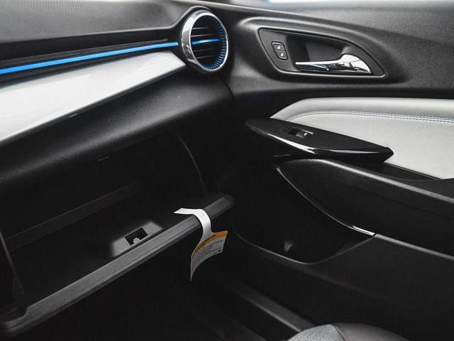 2025 Chevrolet Trax LT - 22911399 - 14