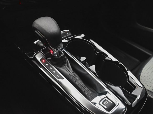 2025 Chevrolet Trax LT - 22911399 - 24