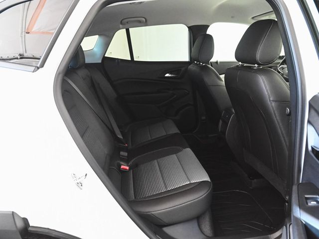 2025 Chevrolet Trax LT - 22911399 - 27