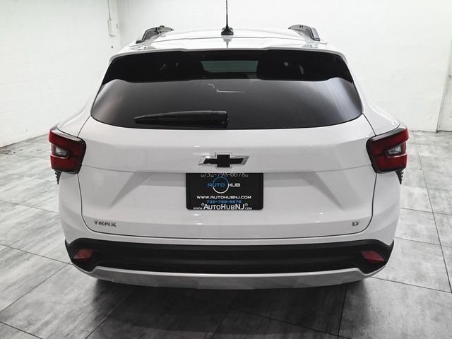 2025 Chevrolet Trax LT - 22911399 - 4