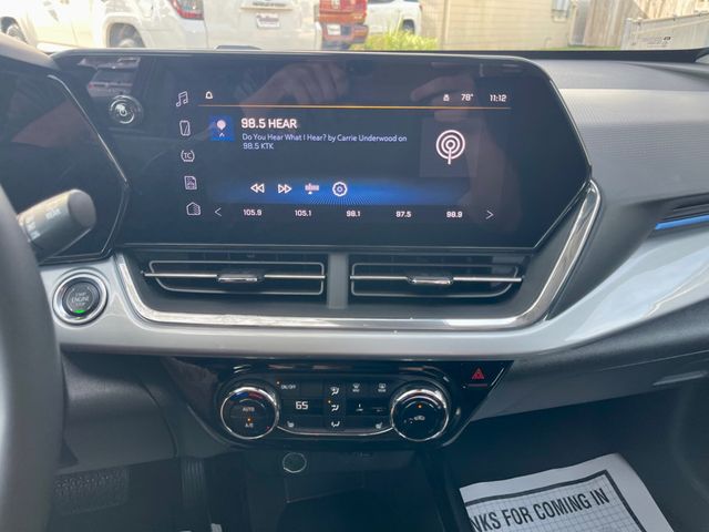 2025 Chevrolet Trax LT - 22962277 - 15