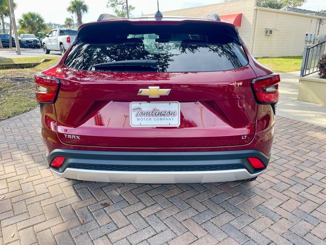 2025 Chevrolet Trax LT - 22962277 - 3