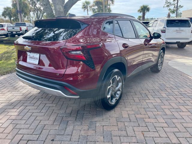 2025 Chevrolet Trax LT - 22962277 - 5