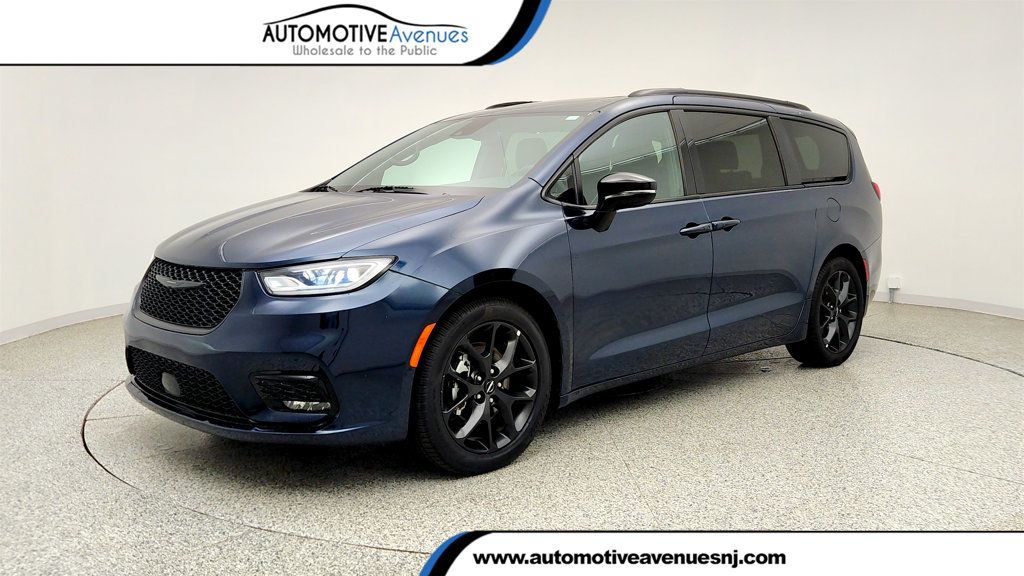 2025 Chrysler Pacifica Limited - 23026891 | Video 1