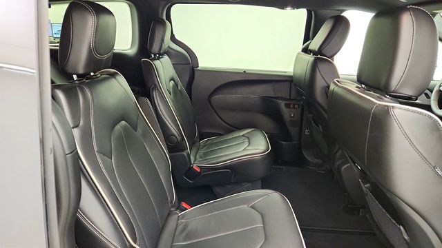 2025 Chrysler Pacifica Limited - 23026891 - 24