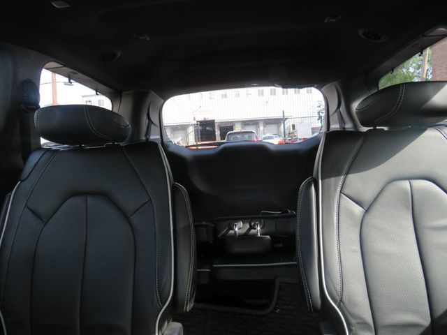 2025 Chrysler Pacifica Limited AWD - 23085897 - 10