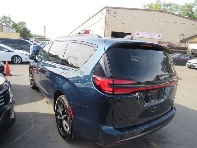 2025 Chrysler Pacifica Limited AWD - 23085897 - 3