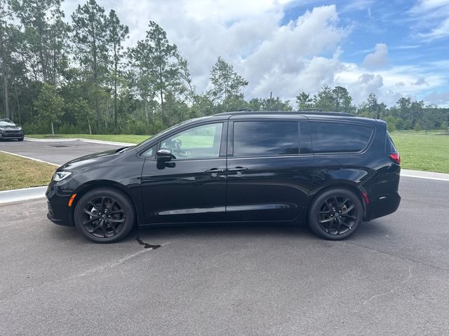 2025 Chrysler Pacifica Limited FWD - 23064008 - 15