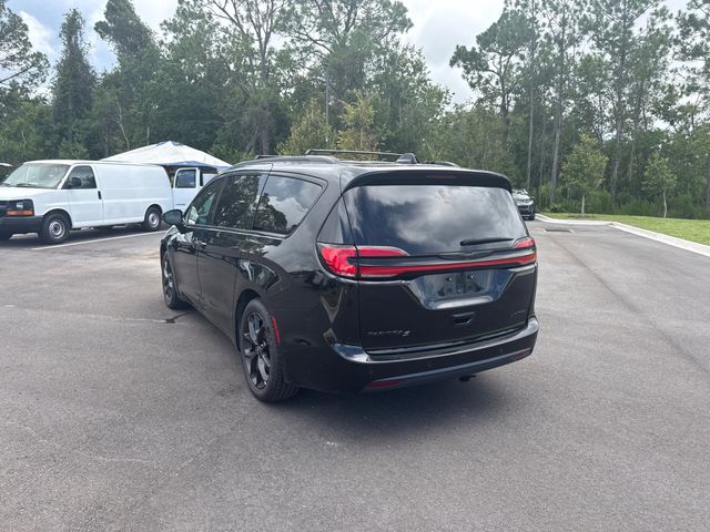 2025 Chrysler Pacifica Limited FWD - 23064008 - 16