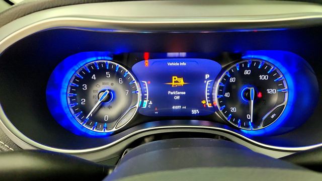 2025 Chrysler Pacifica Limited FWD - 23097481 - 15