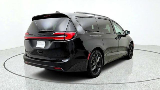 2025 Chrysler Pacifica Limited FWD - 23097481 - 4