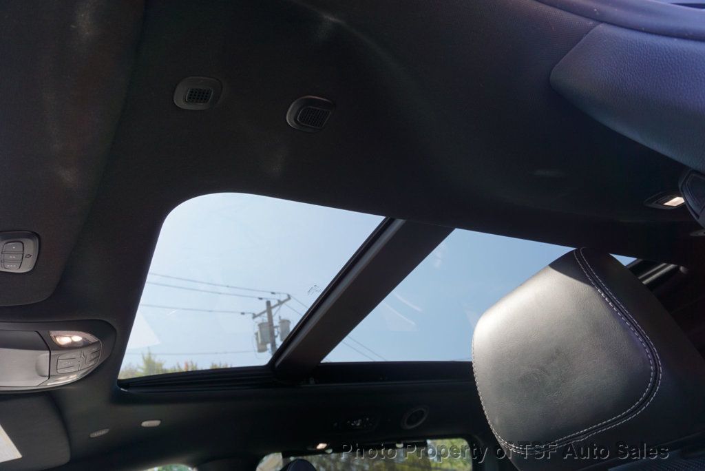 2025 Chrysler Pacifica Limited S Appearance photo 19