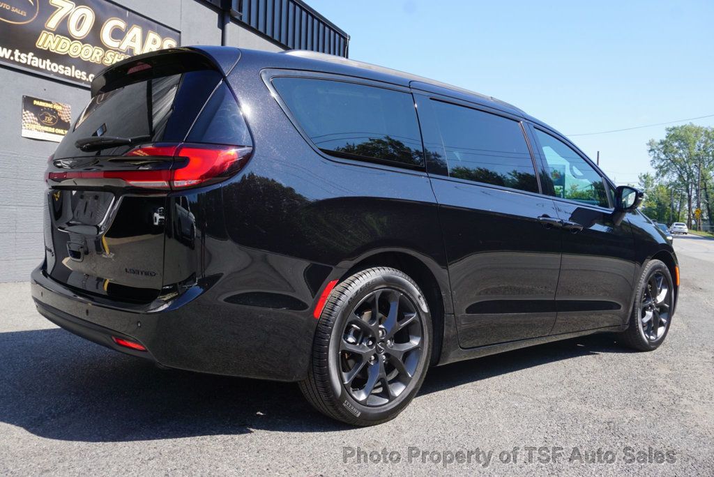 2025 Chrysler Pacifica Limited S Appearance photo 7