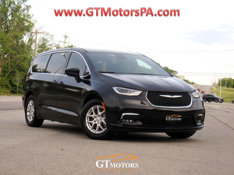 2025 Chrysler Pacifica Select FWD - 23035366 | Video 1