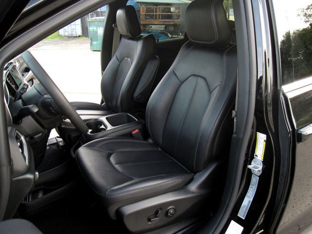 2025 Chrysler Pacifica Select FWD - 23035366 - 16