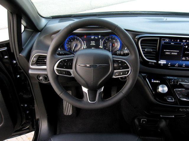 2025 Chrysler Pacifica Select FWD - 23035366 - 17