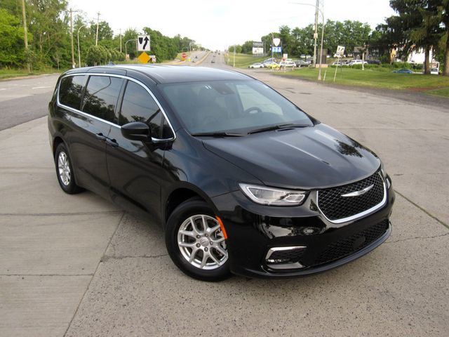 2025 Chrysler Pacifica Select FWD - 23035366 - 1