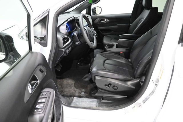 2025 Chrysler Pacifica Select FWD - 22988585 - 12