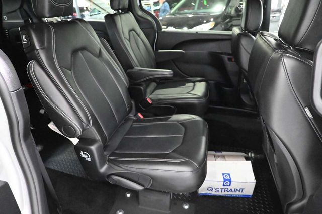 2025 Chrysler Pacifica Select FWD - 22988585 - 17