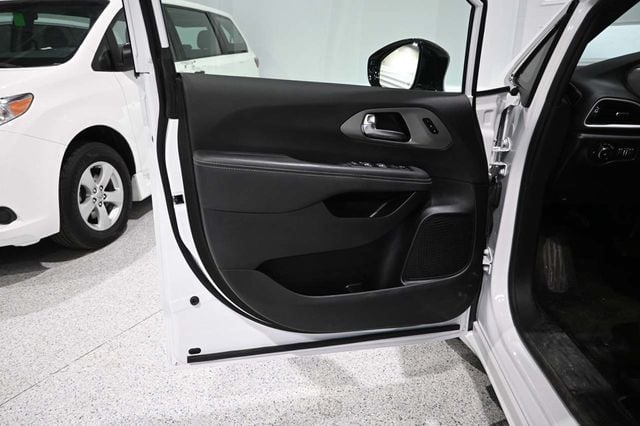 2025 Chrysler Pacifica Select FWD - 22988585 - 27