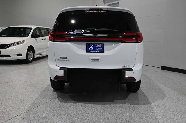 2025 Chrysler Pacifica Select FWD - 22988585 - 6