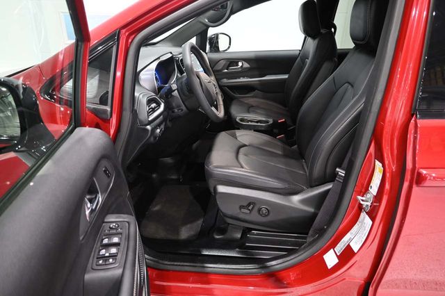 2025 Chrysler Pacifica Select FWD - 23071247 - 12