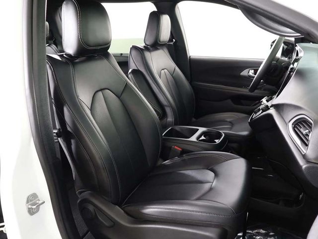 2025 Chrysler Pacifica Select FWD - 23070352 - 29