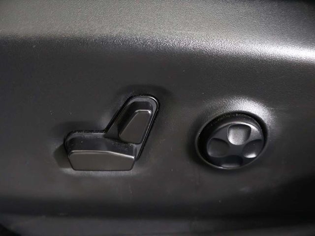 2025 Chrysler Pacifica Select FWD - 23070352 - 32