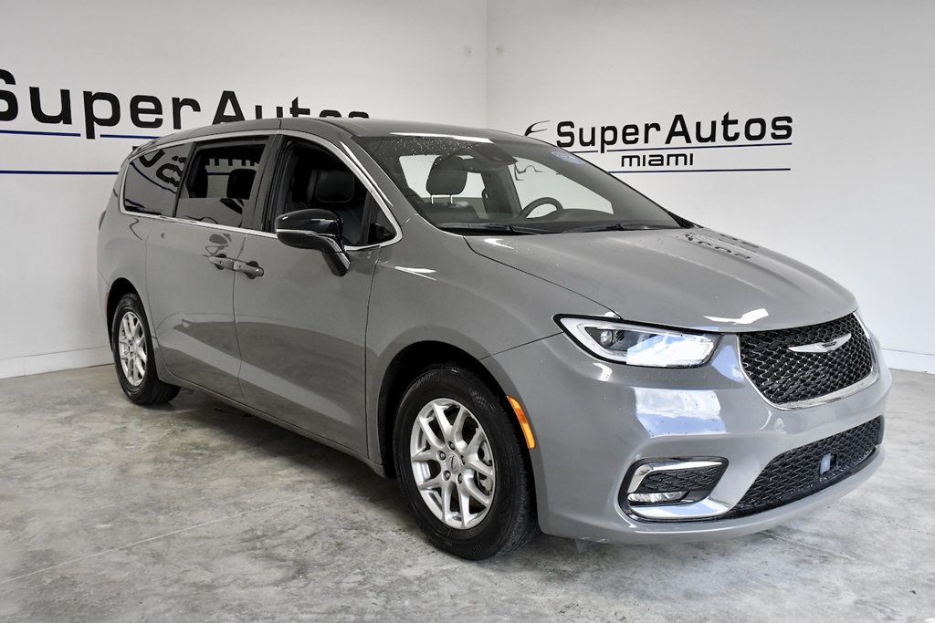 2025 Chrysler Pacifica Select FWD - 23095621 - 2