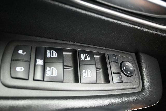 2025 Chrysler Pacifica Select FWD - 23053909 - 26