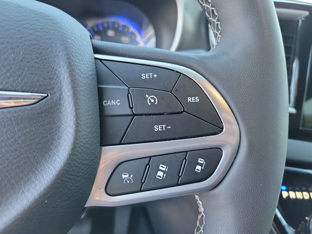 2025 Chrysler Pacifica Select FWD - 23087885 - 17