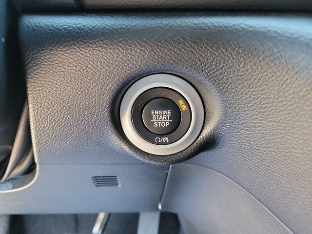 2025 Chrysler Pacifica Select FWD - 23087886 - 13