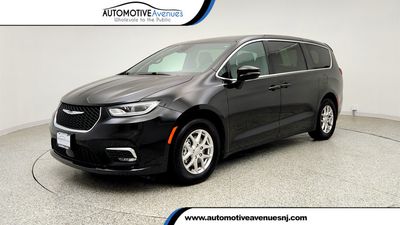 2025 Chrysler Pacifica - 2C4RC1BG1SR593262