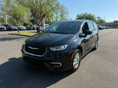 2025 Chrysler Pacifica - 2C4RC1BG0SR544876