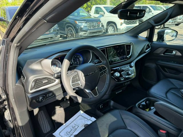 2025 Chrysler Pacifica Select FWD - 23003271 - 2