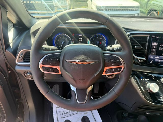 2025 Chrysler Pacifica Select FWD - 23014401 - 4