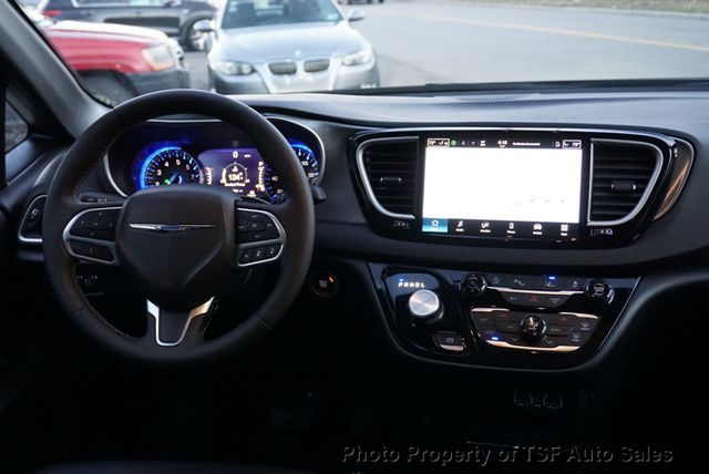 2025 Chrysler Pacifica Select FWD CARPLAY REAR CAMERA HEATED SEATS LEATHER DRIVE ASSIST - 22959023 - 15