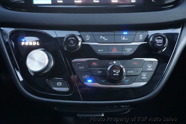 2025 Chrysler Pacifica Select FWD CARPLAY REAR CAMERA HEATED SEATS LEATHER DRIVE ASSIST - 22959023 - 27