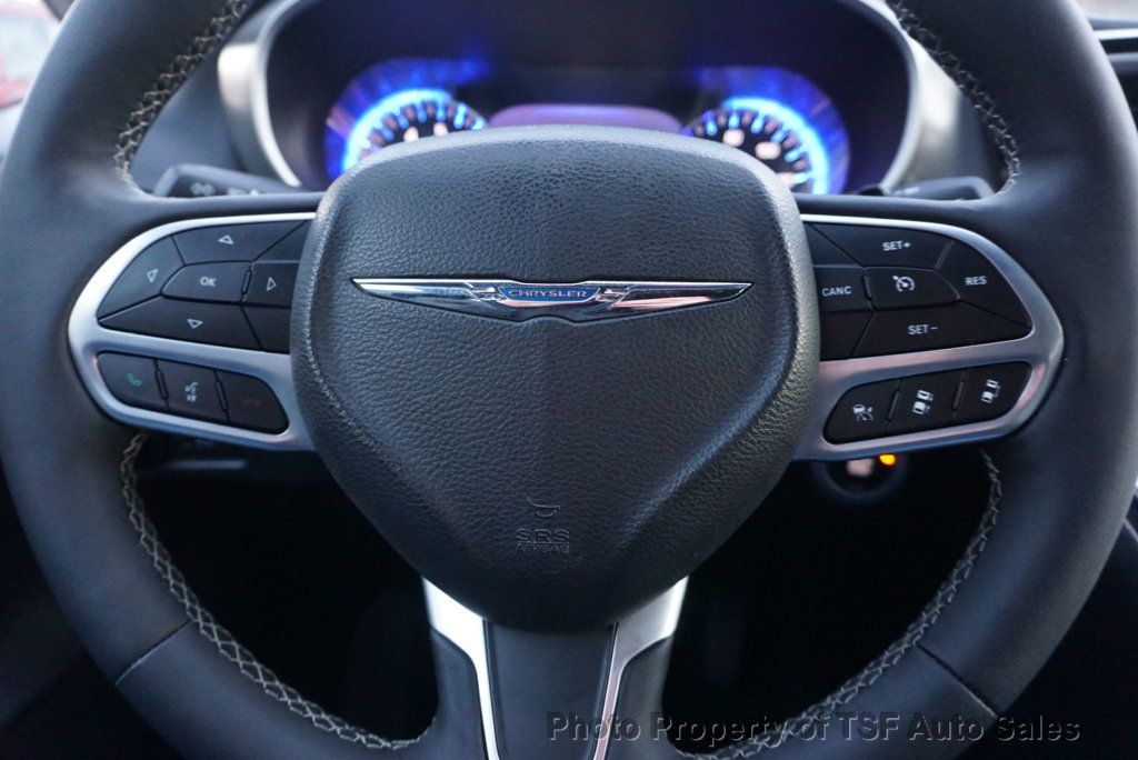 2025 Chrysler Pacifica Select FWD CARPLAY REAR CAMERA HEATED SEATS LEATHER DRIVE ASSIST - 22959023 - 29