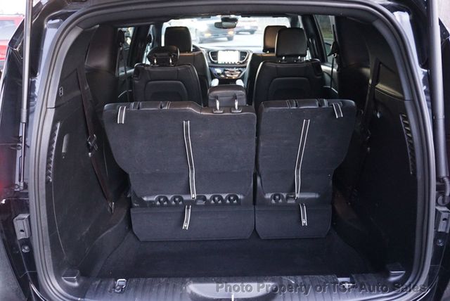 2025 Chrysler Pacifica Select FWD CARPLAY REAR CAMERA HEATED SEATS LEATHER DRIVE ASSIST - 22959023 - 39